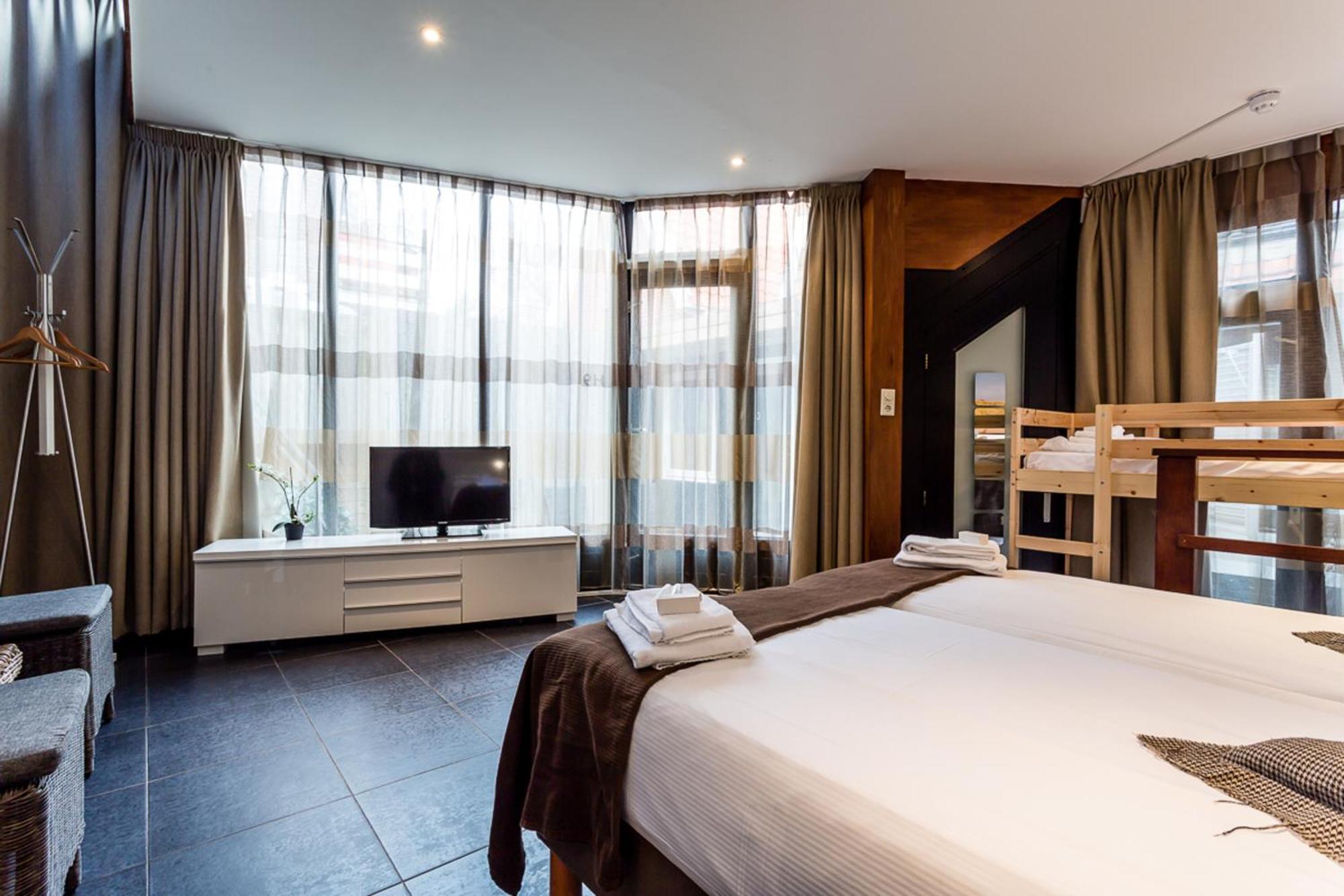 Dijkstra Hotels Μπέργκεν Εξωτερικό φωτογραφία