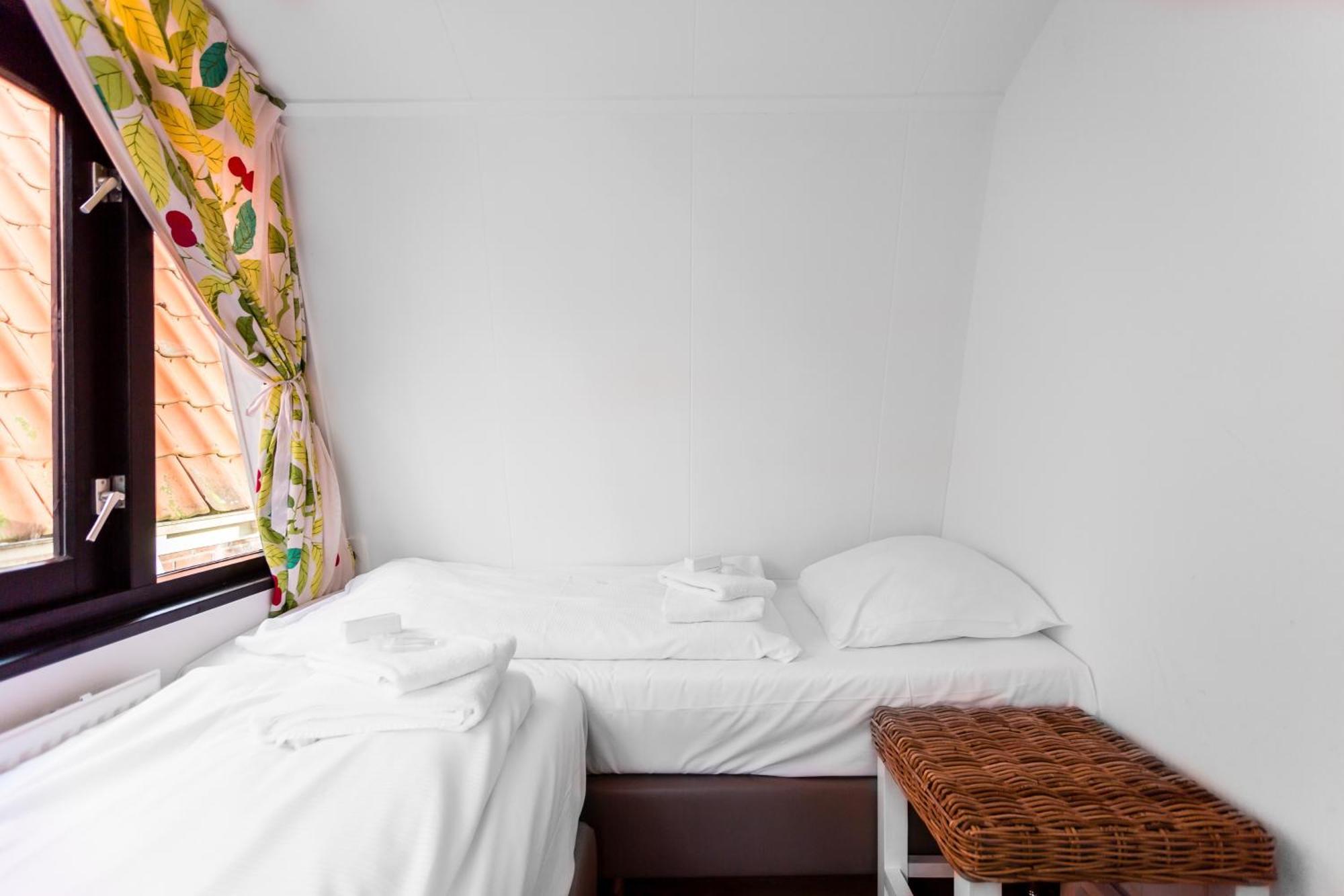 Dijkstra Hotels Μπέργκεν Εξωτερικό φωτογραφία