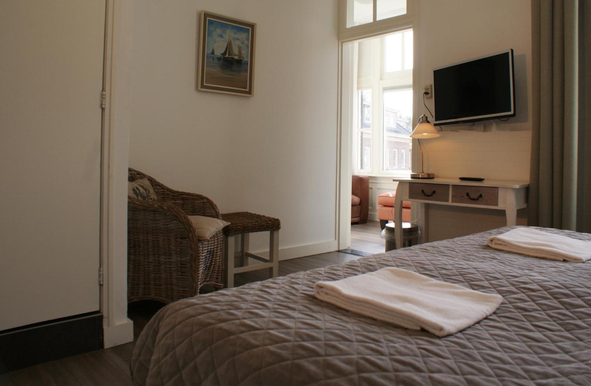 Dijkstra Hotels Μπέργκεν Εξωτερικό φωτογραφία