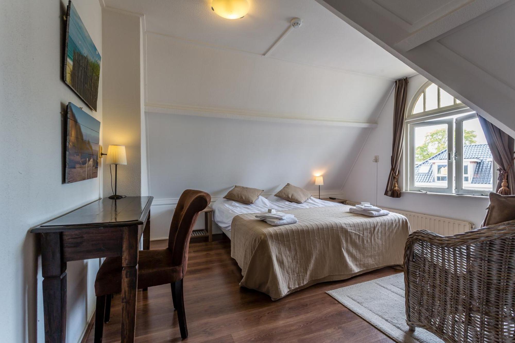 Dijkstra Hotels Μπέργκεν Εξωτερικό φωτογραφία